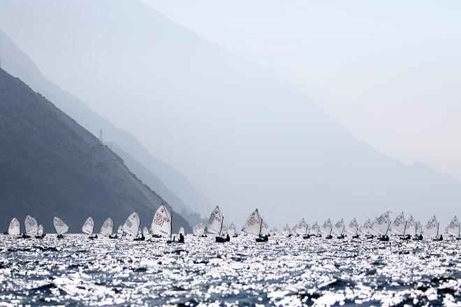 Day 3 action - 2016 Garda Optimist Meeting ©  Max Ranchi Photography http://www.maxranchi.com
